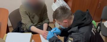 На Одещині неповнолітній онук жорстоко вбив власну бабусю (відео)