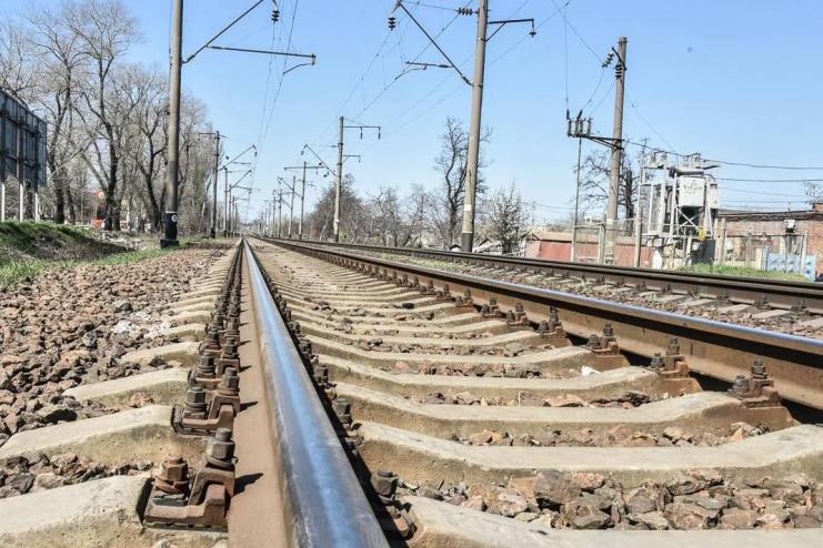 В Одесі підпалили залізничний трансформатор, рух поїздів на перегоні призупиняли