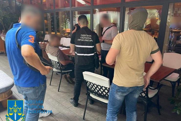 Одеський депутат налагодив «бізнес» на знищенні зелених насаджень