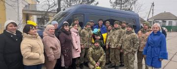 В рідному місті на Одещині після 22-ох місяців полону зустрічали Олександра Кривицького