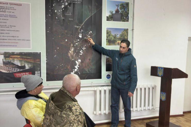 У Вилкове власники огородів скаржаться на диких оленів, які трощать плодові дерева і витоптують рослинність
