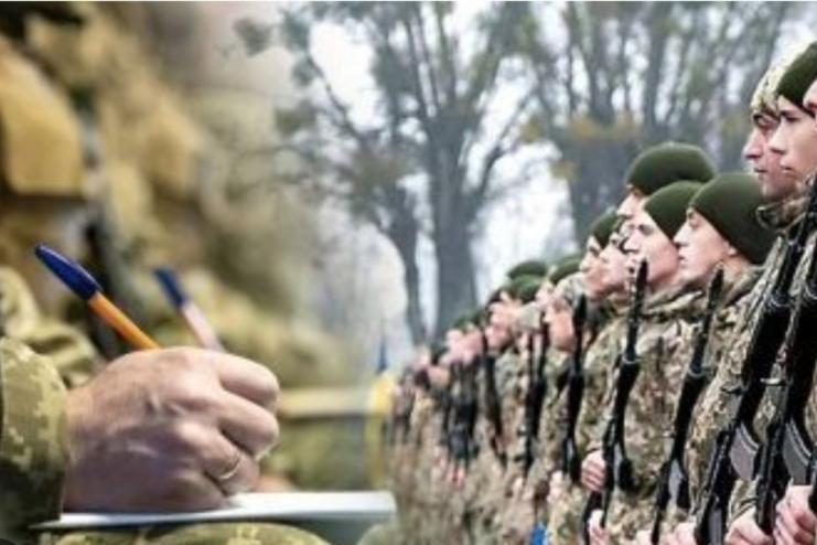 Один воює – четверо працюють. У Зеленського готують економічне бронювання від мобілізації