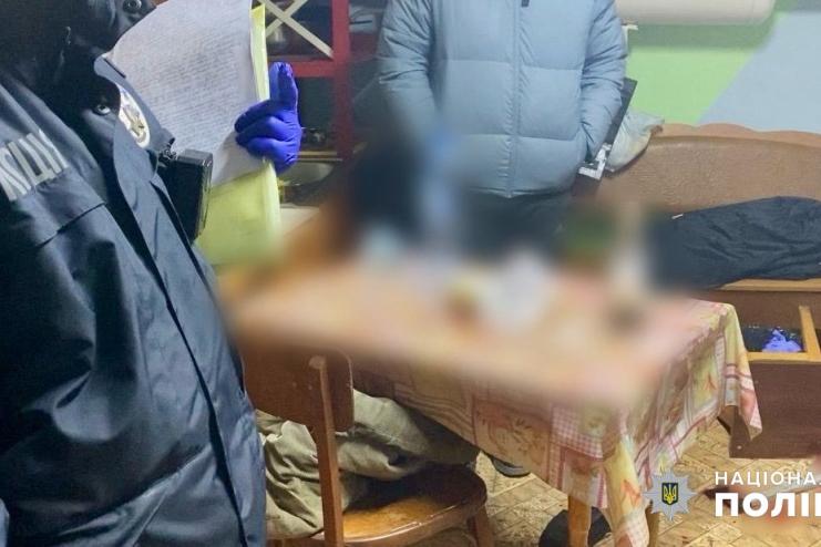 Жорстоке вбивство на Одещині: п’яний чоловік забив до смерті співмістянина