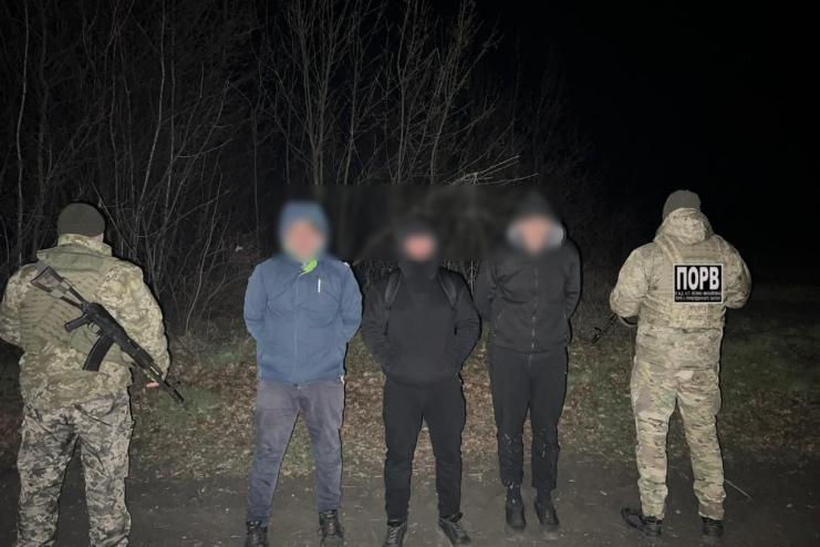 На Одещині тріо порушників заплатили по 4 тисяч доларів «адміну» за маршрут (відео)