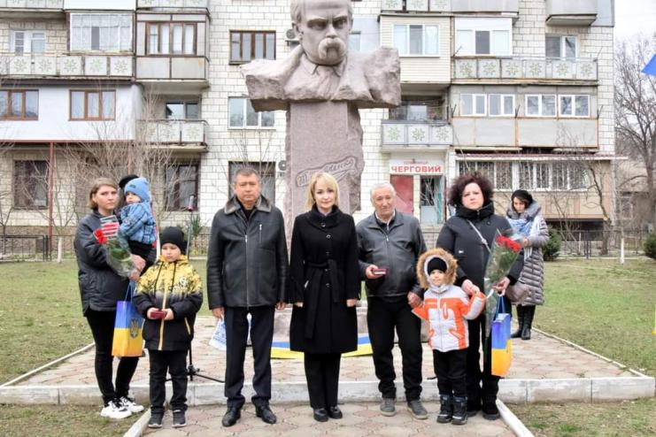 Родинам загиблих військовослужбовців із Саратської громади вручили ордени "ЗА МУЖНІСТЬ ІІІ ступеня"