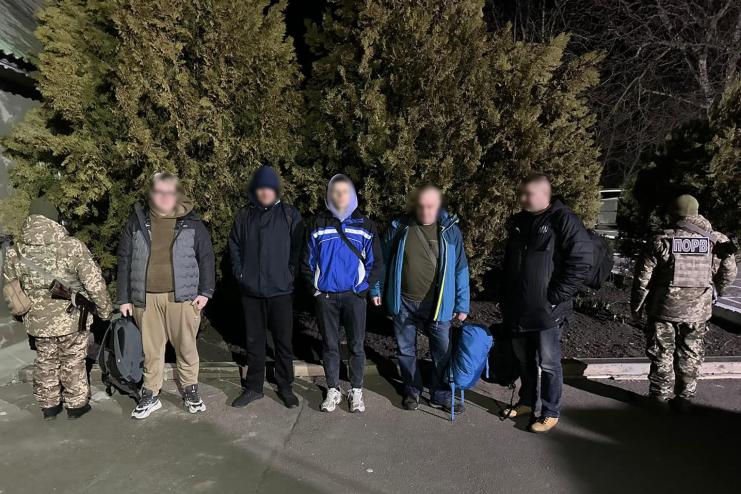 Прямували до Придністров’я: групу порушників кордону «вполював» дрон