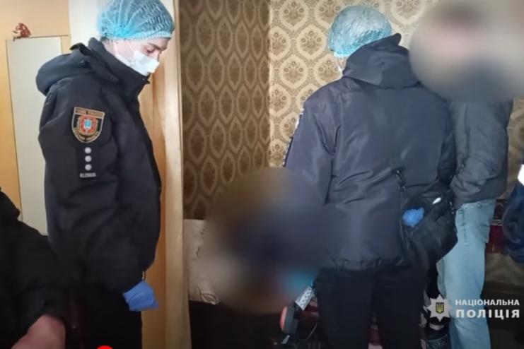 Наніс більше 20 ножових поранень орендодавцю: поліція затримала вбивцю у столиці