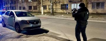 Поліцейські затримали чоловіка, котрий влаштував стрілянину посеред міста