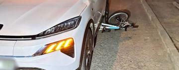 У дворі одеської багатоповерхівки легковик збив 10-річну дівчинку на велосипеді