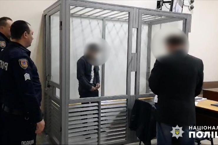 Вбив маму і молодшу сестричку: 16-річному  підлітку повідомили про підозру у вбивстві двох людей