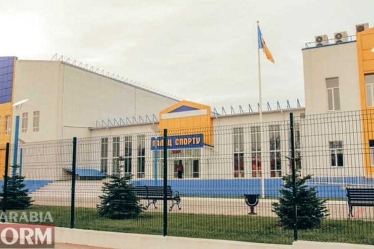 В Ізмаїлі під час гри у футбол на території Палацу спорту помер військовослужбовець