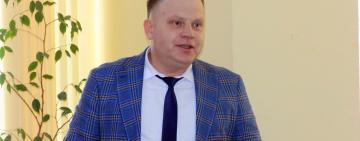 Мер Білгород-Дністровського привселюдно вдарив підлітка: коментар мера (відео)