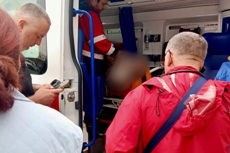 Одеські дільничні офіцери поліції під час патрулювання міста врятували літнього чоловіка