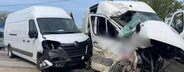 На трасі Одеса-Рені зіштовхнулись три автівки: є постраждалі