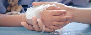 Моліться! П’ятирічна Злата, яка постраждала в Одесі від російської ракети, впала в кому