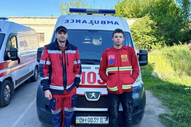 Великодня радість: на Одещині медики «екстренки» знову приймали пологи