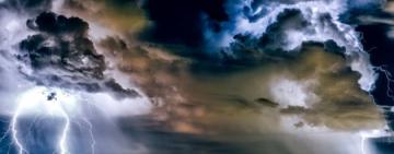 Увага! На Одещині очікуються грози і град