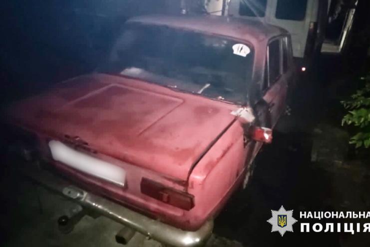 Підпалив два авто та майно в гуртожитку: мешканцю Одещини призначили покарання