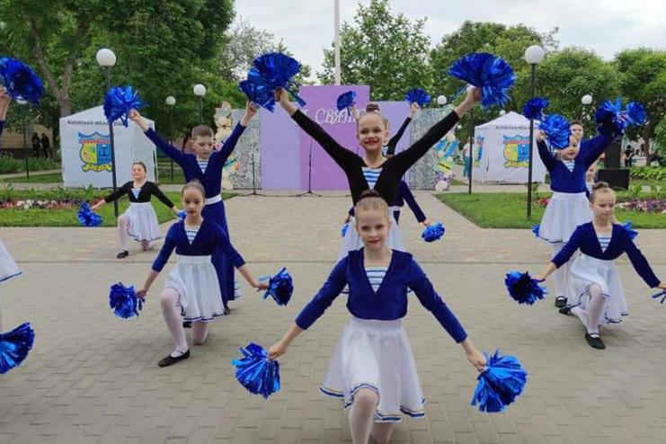 Малечу чекають солодощі від благодійників: в Кілії завтра вітатимуть із Днем захисту дітей