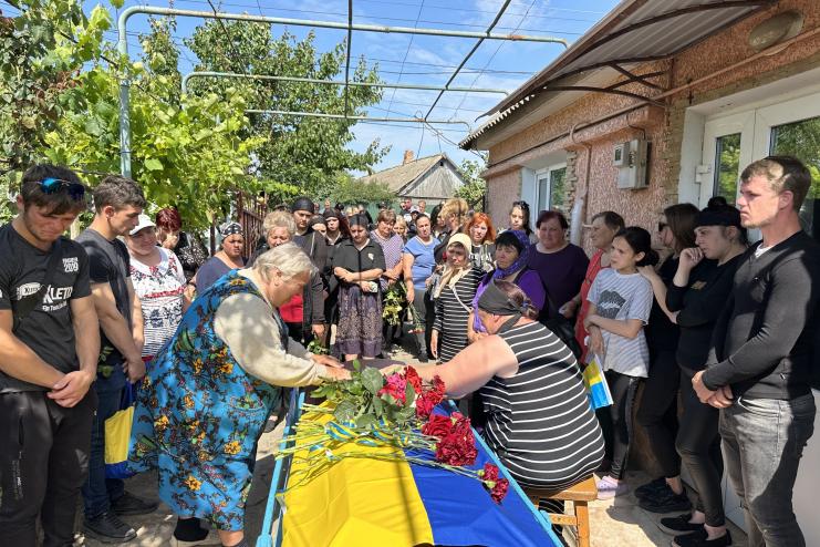 На Одещині попрощались із загиблим на Харківському напрямку Віктором Потаповим