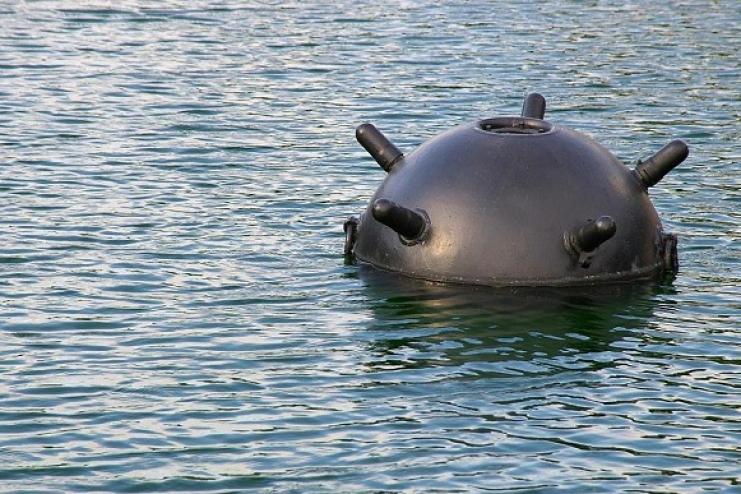 Військові моряки знищили на півдні України чергову морську міну