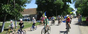 300 велосипедистів взяли участь у патріотичному веломарафоні в Бородінській громаді