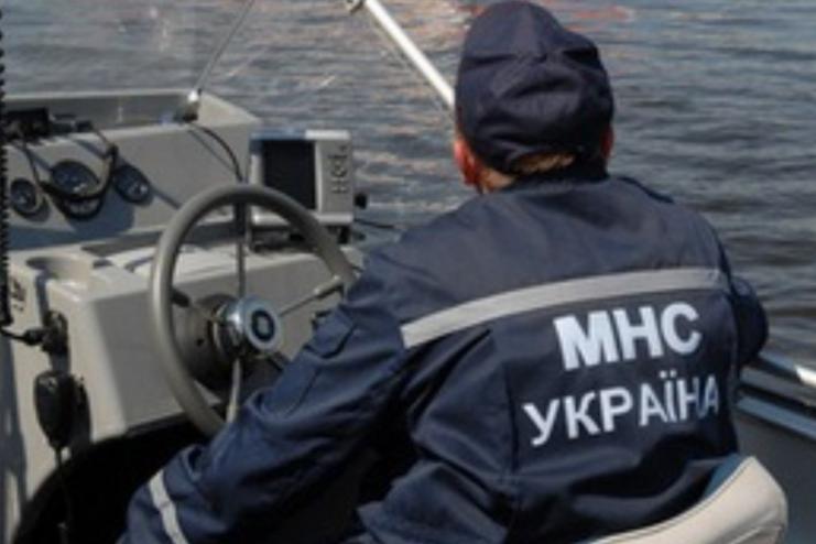 В Одесі на одному з пляжів у воді знайшли тіло чоловіка