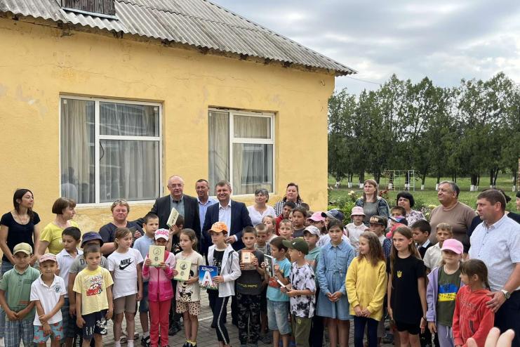У Бородінську громаду навідались посли Румунії і Молдови
