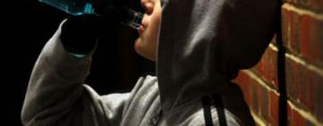 В Одесі двох дітей напоїли горілкою