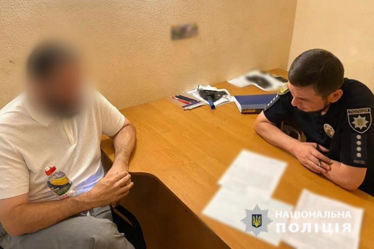  На одесита, який образив ветеринара, поліцейські склали протокол