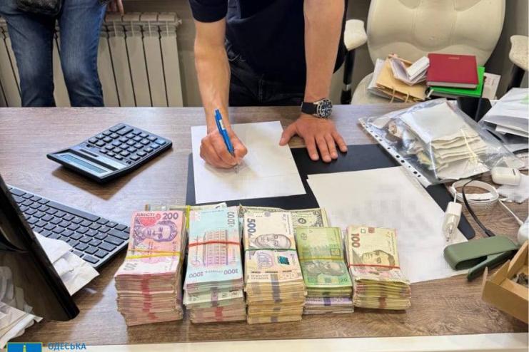 На Одещині накрили конвертаційний центр, через який у тінь пішло понад 1 мільярда гривень