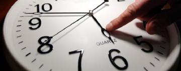 Верховна Рада скасувала перехід на літній час: що це означає