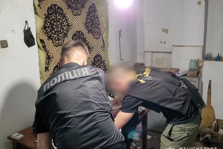 На Одещині поліцейські затримали організоване злочинне угруповання, яке утримувало нарколабораторію