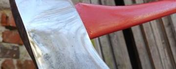 У військкоматі Одеської області чоловік відрубав собі палець пожежною сокирою