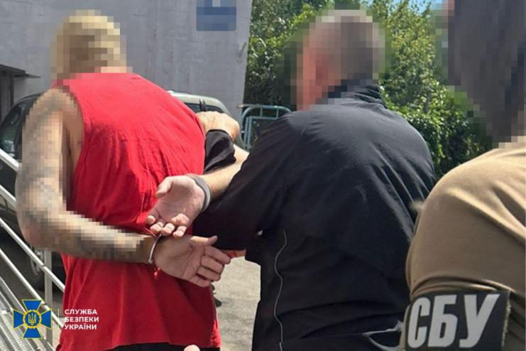 Фітнес-тренер з Одеси підпалював автомобілі військових у трьох містах України