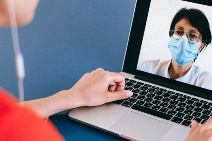 У Helsi зʼявились швидкі онлайн консультації: 250 грн в день, 350 грн – вночі