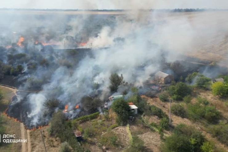 Масштабна пожежа сталася на Одещині, що ледь не привела до трагедії