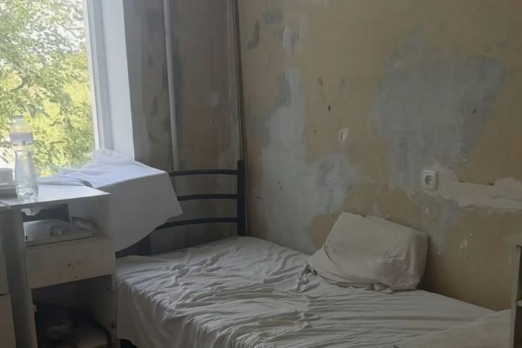Бойовий медик оголосив голодування через жахливі умови перебування і харчування в Одеській лікарні