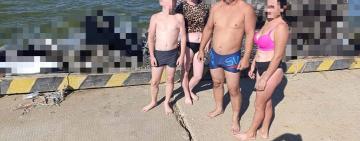 На Одещині цілу родину віднесло у відкрите море на матрасі