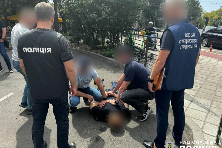 На Одещині затримано організатора незаконного каналу переправлення через кордон: йому загрожує до дев’яти років ув’язнення