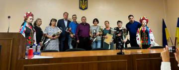 У Тарутинській громаді відбувся урочистий захід, присвячений вшануванню захисників України