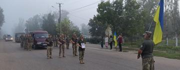Останній шлях героя: Арцизька громада попрощалася з полеглим воїном