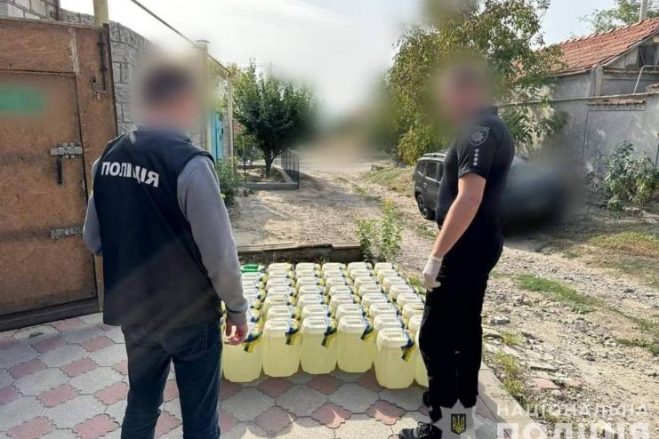 Нацполіція знешкодила масштабне наркоугруповання та вилучила наркотиків і психотропів на 15 мільйонів гривень