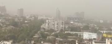 Одесу накриває пил із Центральної Азії, а ще очікується майже штормовий вітер