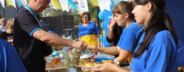 Єдність заради перемоги: громада на Одещині зібрала понад 1,6 мільйона гривень для підтримки ЗСУ