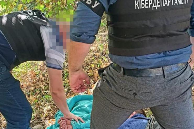 Під виглядом переселенців переїхали до Одеси: СБУ затримала подружжя шпигунів