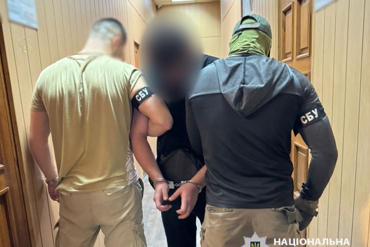 На Одещині банда зловмисників вимагала 400 тисяч гривень неіснуючого боргу у військового
