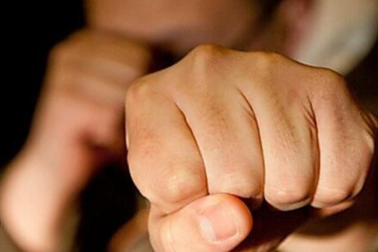 Під час повітряної тривоги в укритті Савранського професійного коледжу по-звірячому побили підлітка