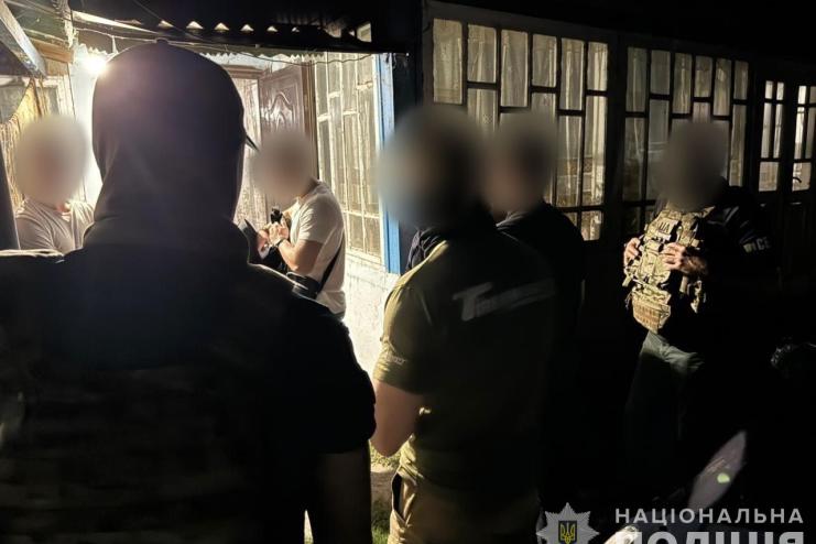 На Одещині затримали групу молодиків, які на замовлення спецслужб РФ підпалювали об’єкти Укрзалізниці
