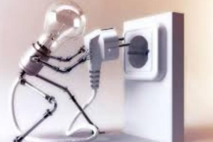 Поради енергетиків: як користуватися енергією ощадно та розумно